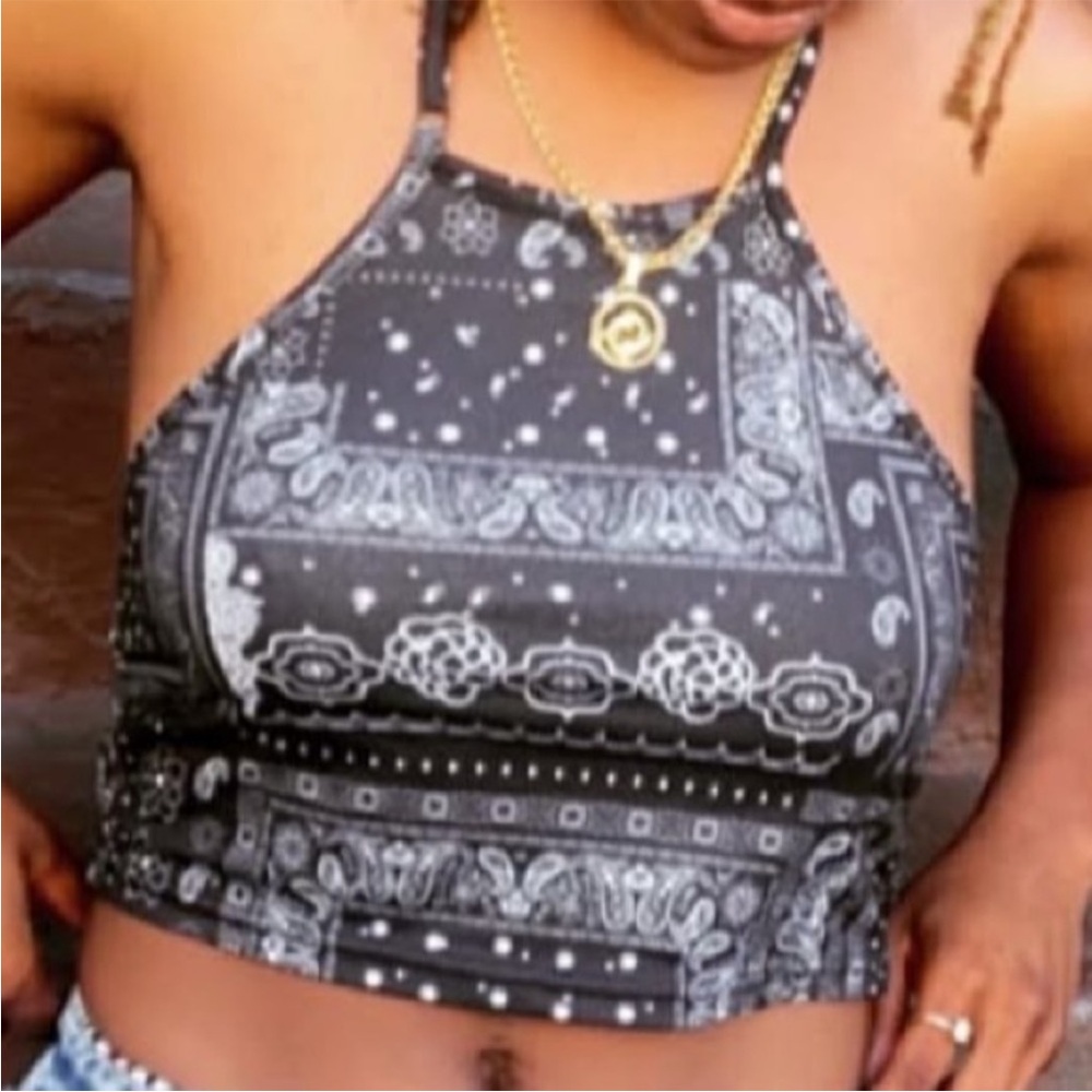 SHEIN Black and White Paisley Crop Top